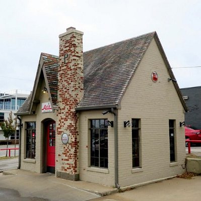 201x Tulsa - Vickery Phillips 66 Station. Cotswold Cottage design 1931 by Jack Muranami