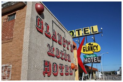 2019 Clinton - Glancy motor hotel by Never Quite lost (2)