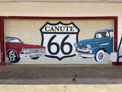 2022-05 Canute - Mural painting by Mandy Beck 1