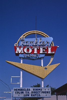 202x Shamrock - Rambler motel