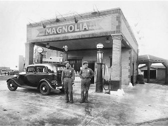 Magnolia Station