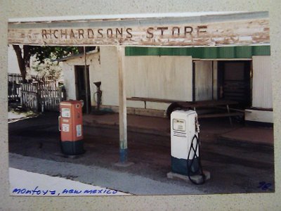 1998 Montoya - Richardsons store