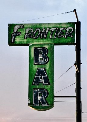 2020-01 Moriarty - Frontier Bar by Connie Loveland (2)