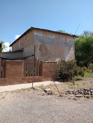 2023-09 San Fidel - former flophouse by Nolan Stolz
