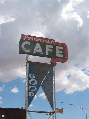 201x Gallup - Paramount cafe (3)
